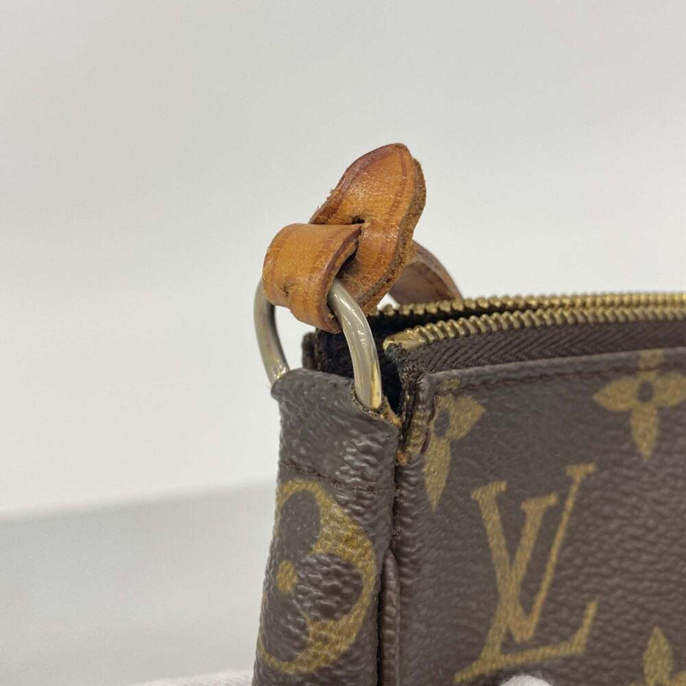 LOUIS VUITTON Brown Monogram Pochette Pouch - Picture 7 of 9